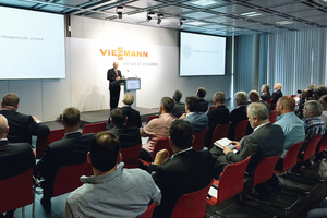  Joachim Janssen (Chief Executive Officer, Viessmann) begrüßte die Gäste des zweiten Viessmann Forums „Digitalisierung der Heizungsbranche“. 