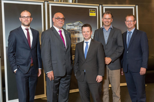  Hochkarätige Referenten auf den Fachsymposium von Viega klären über die Chancen von Building Information Modeling auf: Dr. Robert Elixmann, Eberhard Dux, Prof. Dr. van Treeck, Sebastian Herkel und Dieter Hellekes (v.l.n.r.).  