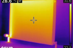  T440 mit den Temperaturmessbereichen -20 bis +120 °C (links), 0 bis +650 °C (Mitte) und +250 bis +1200 °C (rechts). Alle anderen Einstellungen sind unverändert. 