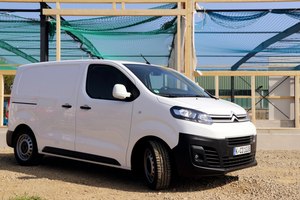  Der Testwagen: Ein „Citroen Jumpy XS“ mit BlueHDi 95 und einer Nutzlast von 1.023 kg.  