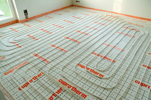  Installationsbeispiel der „cuprotherm“-Fußbodenheizung mit CTX-Rohren 