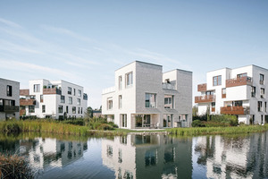  Insgesamt 129 Wohneinheiten beherbergt das moderne Wohnquartier „Fünf Morgen-Dahlem Urban Village“ im Südwesten der Hauptstadt Berlin. 