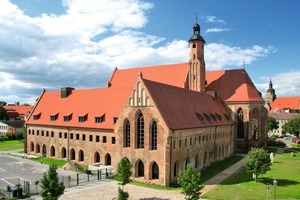  Archäologische LandesmuseumDas frisch sanierte Dominikanerkloster beherbergt seit 2007 das Archäologische Landesmuseum Brandenburg 
