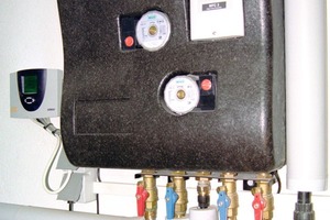  WarmwasserstationDie Warmwasserstation ist die Verbindung zwischen Pufferspeicher und Warmwasser-Entnahmestellen. Für die Warmwasser-Zirkulation ist eine zweite Umwälzpumpe integriert 