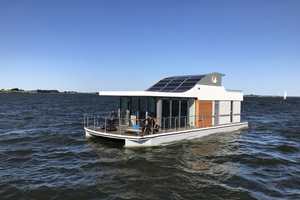  Moderne Hausboote bieten Komfort wie zu Hause, in Verbindung mit einem Blick bis zum Horizont. 