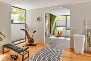  Durch die unmittelbare Verbindung von Kraft- und Ausdauertraining, Wasser und Wärme finden Körper, Geist und Seele im Fitnessbad in eine gesunde Balance. Ideal ist es, wenn der Weg vom schweißtreibenden Gerät zur kühlenden Dusche nicht weit ist und man anschließend direkt in seine Wohlfühlwanne eintauchen kann. Abgebildete Produkte: Kaldewei Waschtisch „Meisterstück Emerso“ (im Bild: vorn rechts), Duschfläche „Conoflat“ (im Bild: hinten links) und Badewanne „Meisterstück Conoduo“ (im Bild: hinten mittig).  