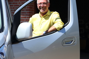  Volker Kempen beurteilt Fahrverhalten und Bedienung des Nissan „e-NV200“ als sehr gut. 