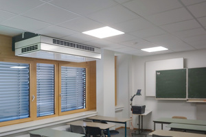  Um Unterrichts- und Funktionsräume der sanierten Anne-Frank-Gesamtschule mit ausreichend frischer Luft zu versorgen, wurden die dezentralen Lüftungsgeräte „DUPLEX Vent 800“ von Airflow eingebaut.  