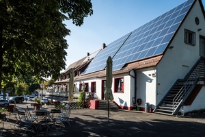  In diesem 1951 erbauten Gebäude spielt sich das Vereinsleben des ASV Zirndorf ab. Energieeffizienz hat im Verein aus ökologischen wie auch aus Kostengründen einen großen Stellenwert. 