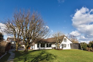  Einfamilienhaus aus den 60er Jahren in der Nähe von Winterthur, Schweiz. 