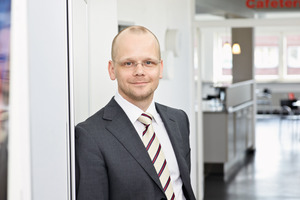  Jan Kuntze, Textilingenieur und einer der Geschäftsführer des regionalen DBL Partners Kuntze &amp; Burgheim Textilpflege GmbH. 