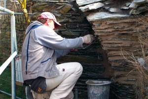  Burg von KastellaunDas Spezialisten-Team von Michael Dausner restauriert gerade die mittelalterliche Burg von Kastellaun  