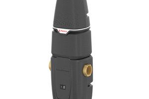  Flamco hat speziell für Niedrigtemperatursysteme mit einer Größe bis zu 500 l den „VacuStream“ entwickelt: ein kompakter Vakuumentgaser, der geräuscharm arbeitet.  