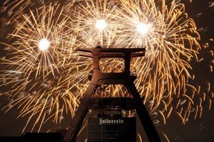  Kein leuchtendes Feuerwerk wie hier an der Zeche Zollverein, sondern ein Produktefeuerwerk wird auf der SHK Essen erwartet 