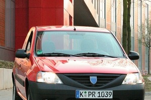  Unser Testfahrzeug: Dacia „Logan Pick-up“Auch wenn der Preis niedrig ist, macht der „Logan“ keinen „billigen“ Eindruck 