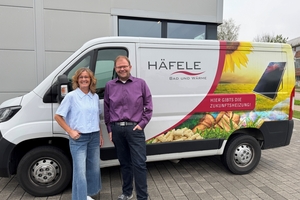  <div class="bildtext_1">Rainer Häfele (Geschäftsführer) und Ute Enghardt (Büro) konnten der E-Rechnungspflicht entspannt entgegenblicken.</div> 