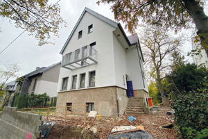  In einem Stuttgarter Wohngebiet wurde diese imposante Gründerzeitvilla aus dem Jahr 1910 kernsaniert und mit Komfort-Lüftungssystemen von Zehnder ausgestattet. 