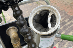  Magnetit-Schlammfilter im praktischen Einsatz. 