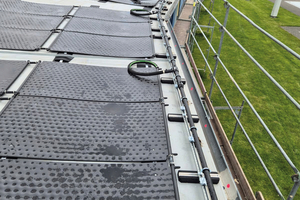  Die Absorberfelder werden an die Hauptverteilung angeschlossen. 