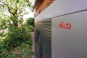  <div class="bildtext_1">Der Heizungsbauer Horst-Helmut Beecken hat sein in die Jahre gekommenes Einfamilienhaus mit einer Wärmepumpe von Elco ausgestattet. Die Anlage dient ihm als Referenz für die schrittweise Modernisierung älterer Wohngebäude.</div> 