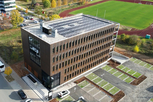  <div class="bildtext_1">Im neuen Würzburger Gewerbegebiet Skyline Hill liegt das neue Bürogebäude JS16 am Hubland.</div> 