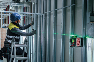  <div class="bildtext_1">Bosch erweitert seine Top-Leistungsklasse Expert um den 3 x 360°Linienlaser „EXPERT EXLL18V-120-33CG“.</div> 