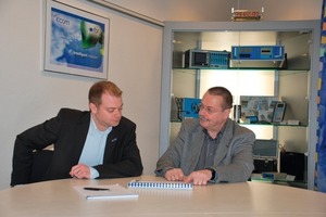  Im GesprächFirmengründer und geschäftsführender Gesellschafter Wolfgang Binz (rechts) und sein Sohn und rbr-Geschäftsführer Frank Binz (links) im Gespräch mit der Redaktion 
