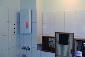  Plus an Sicherheit Der Durchlauferhitzer im Bad signalisiert den Bewohnern auch optisch, wenn die Wassertemperatur sehr heiß eingestellt ist  