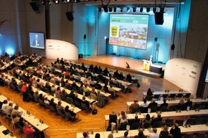  <div class="bildunterschrift_ueberschrift">SHK-Handwerkertage</div>Über 500 Teilnehmer durfte Wilo bei den SHK-Handwerkertagen 2011 in Stuttgart begrüßen<br /> 