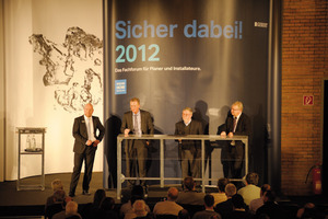  Podiumsdiskussion mit Dirk Engelhard, Thomas Herrig, Prof. Werner Mathys und Prof. Bernd Rickmann (v. l. n. r.) 