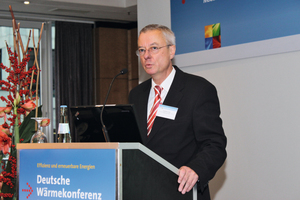  Andreas Lücke,BDH-Geschäftsführer, Gastgeber und Moderator der Wärmekonferenz 