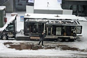  Bei Schnee und Kälte konnte die Heizungsbranche auf dem Außengelände beweisen, was die Technik leisten kann. 