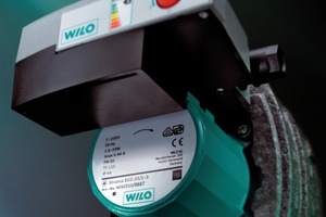  Geprüfte QualitätBei Heizungspumpen empfiehlt Hohnen seinen Kunden durchweg den Einsatz von Hocheffizienzpumpen wie die „Wilo-Stratos ECO“ 
