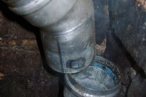  Gefahr der VerwässerungDurch undichte Abgasleitungen von Brennwertanlagen besteht die Gefahr der Verwässerung 