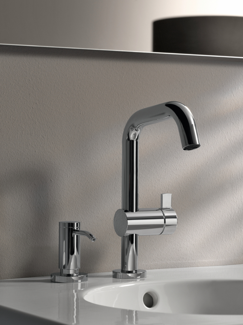 Schwenkbare Armatur - SHK Profi