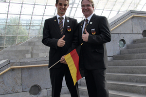  Zeigten sich berechtigt zuversichtlich: Teilnehmer Matthias Köfer (li.) und Experte Ulrich Wedel (re.) aus dem deutschen Team. 