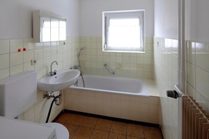  Projekt Hegau: Ausgangssituation des Badezimmers vorher. 