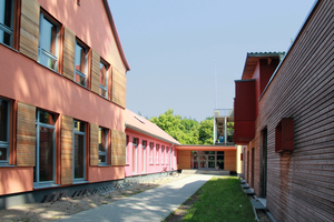  Freie Montessori Schule Berlin:Verbindungsgebäude.  