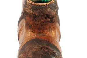  Kupferrohre ohne SchutzschichtRohr mit beginnender Korrosion (grüner Belag) 