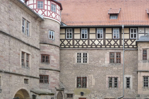  Über die Jahrhunderte hinweg wurde Schloss Bertholdsburg in Scheusingen beständig ausgebaut und modernisiert.  