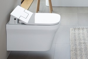  Als Einsteigermodell bei Dusch-WCs präsentierte Duravit auch das Produkt „SensoWash Slim“.  