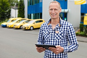  Geschäftsführer Bernd Thrum ist froh, seine Unternehmens-IT mit dem Gewinn des „­modernbiz“ Wettbewerbes nun auf den neusten Stand der Technik bringen zu können. 
