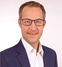 Thorsten Zimmermann (39) kam bereits vor zehn Jahren zu Elco. Seit Oktober 2015 ist er in seiner neuen Funktion als Vertriebsleiter verantwortlich f?r die Region Bayern.  