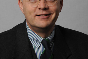  Mag. Helmut-Dieter Kus 