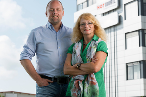  (Quelle: Hotmobil Deutschland GmbH) Das neue Hotmobil-Führungsduo: Rainer Notter und Mary Biedermann 